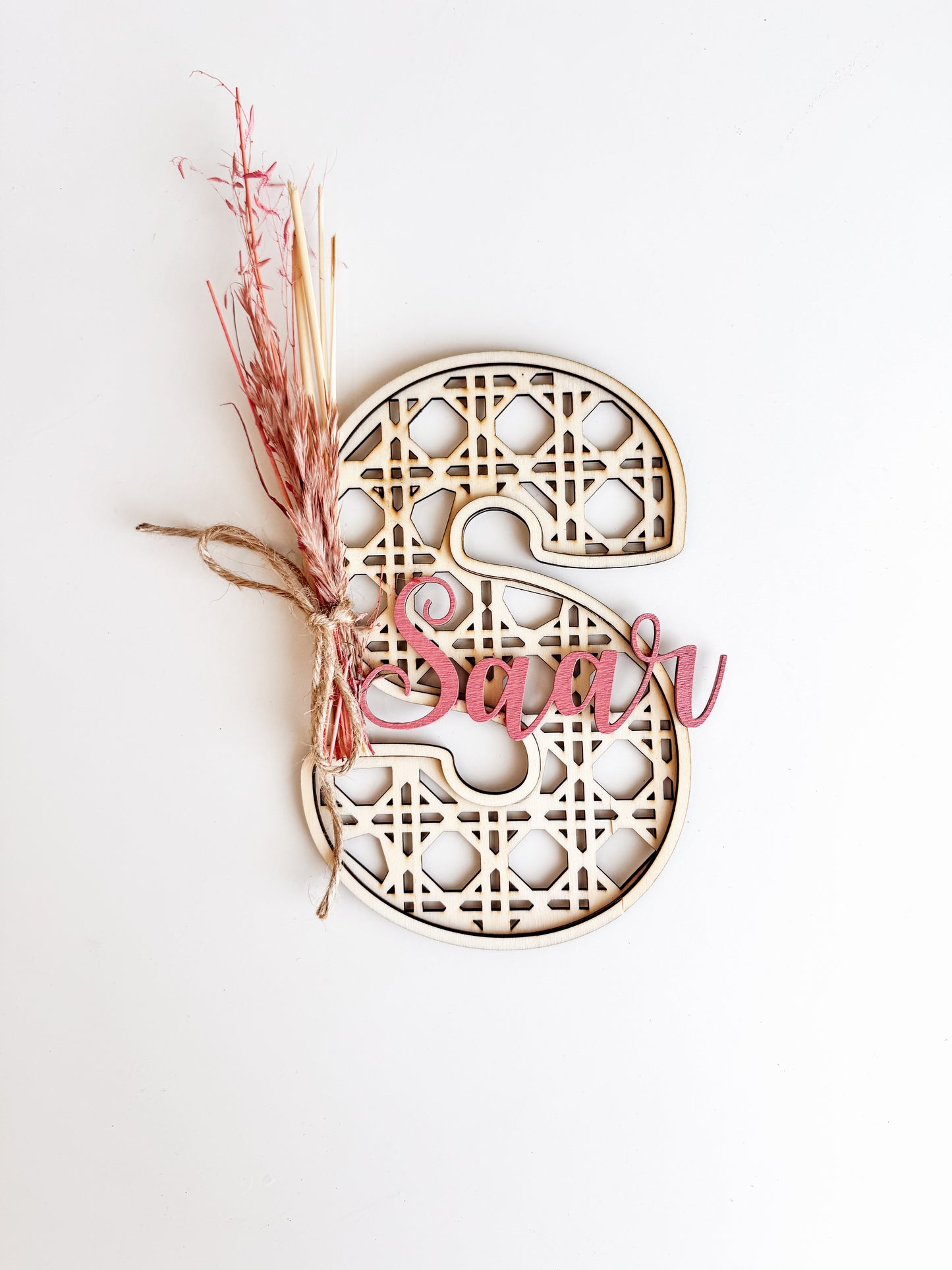 Sier letter rattan